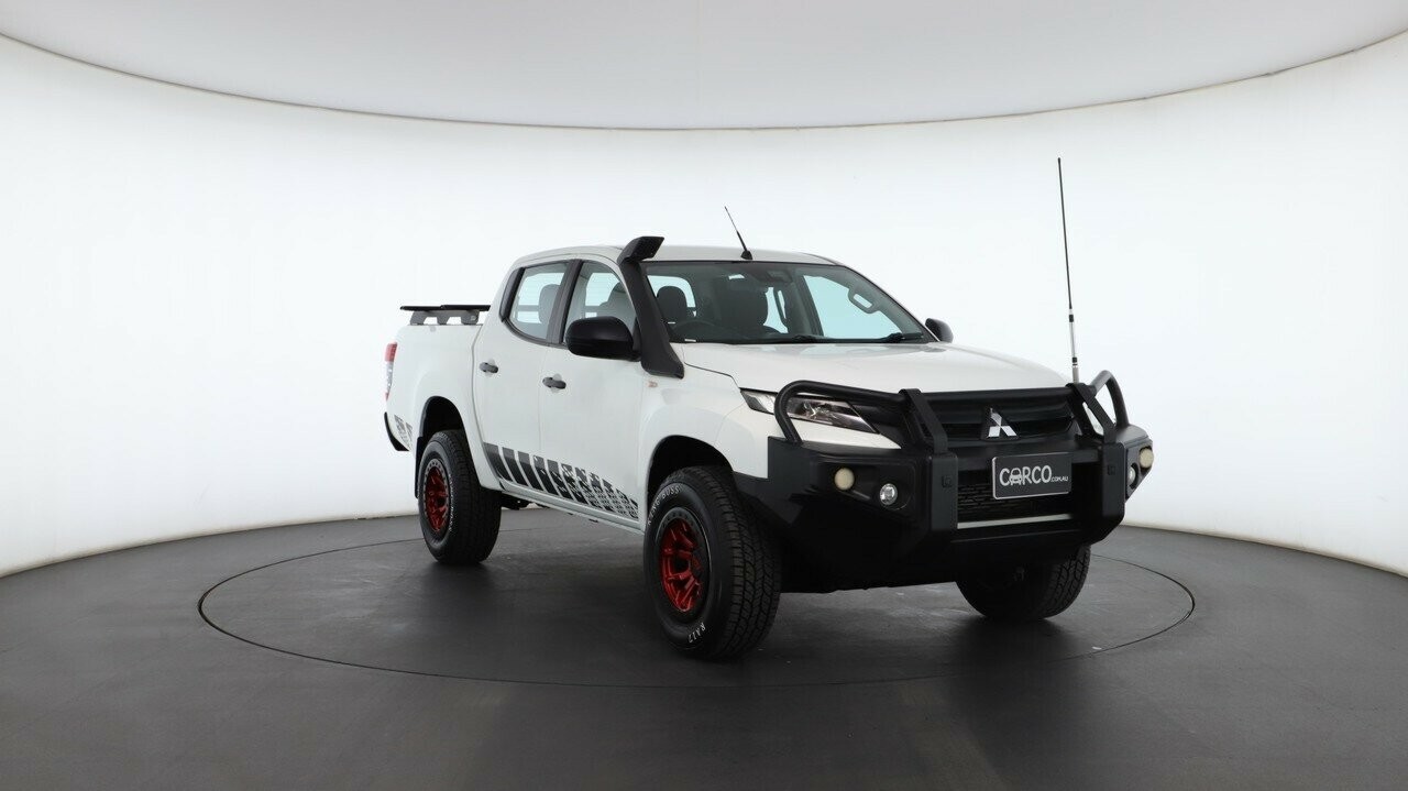 Mitsubishi Triton image 4