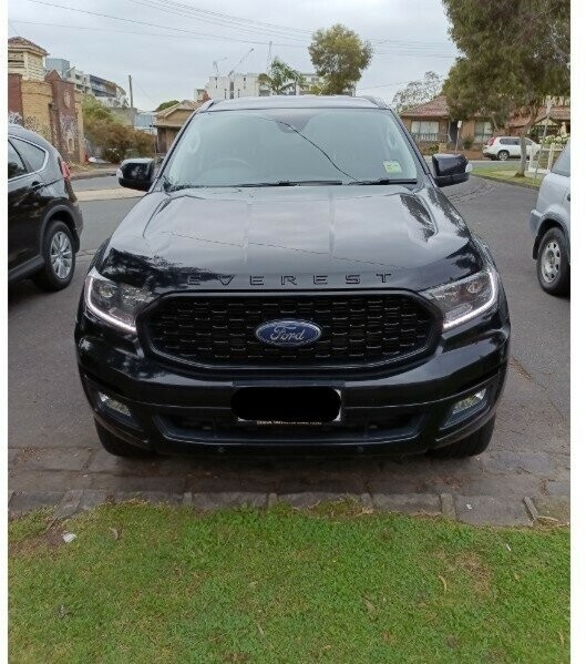 Ford Everest image 1