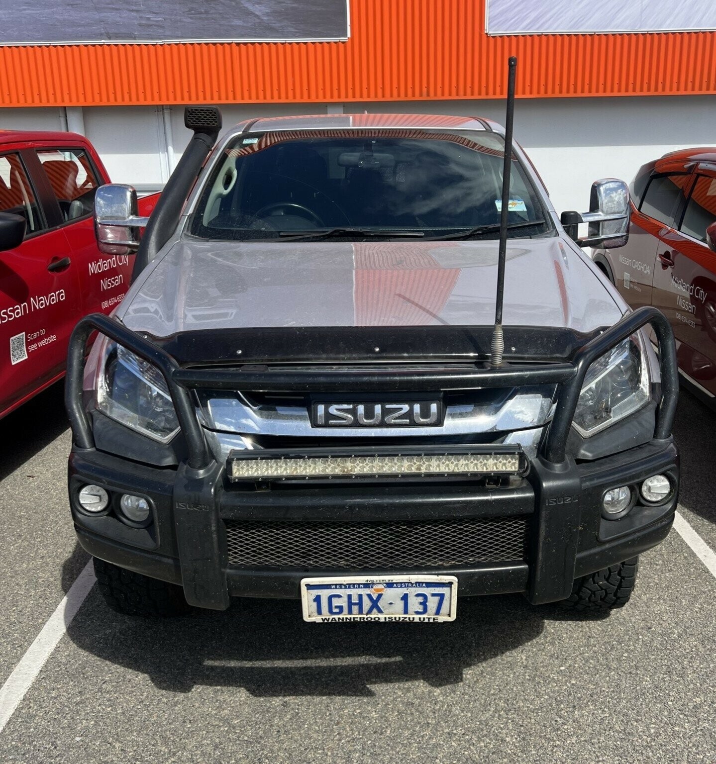 Isuzu D-max image 2