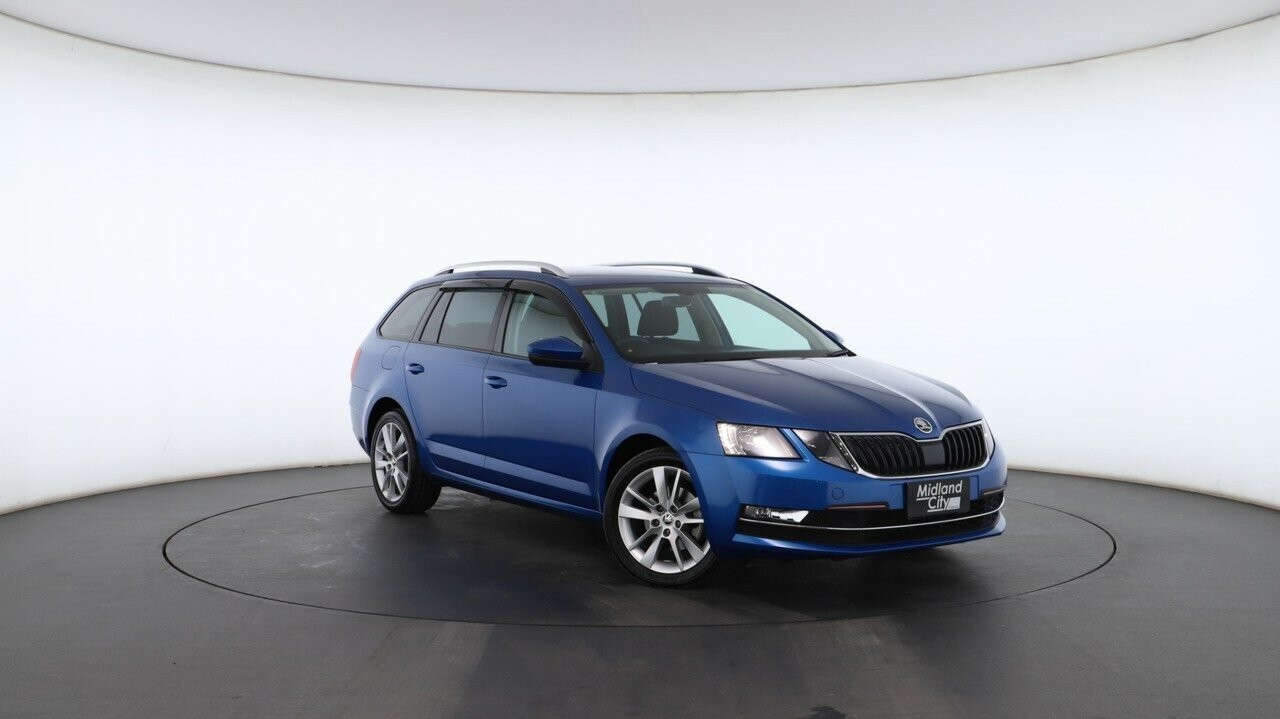 Skoda Octavia image 1