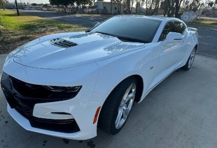 Chevrolet Camaro image 2