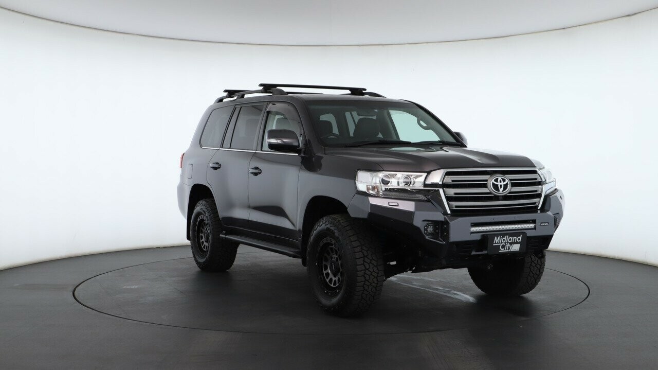 Toyota Landcruiser image 4