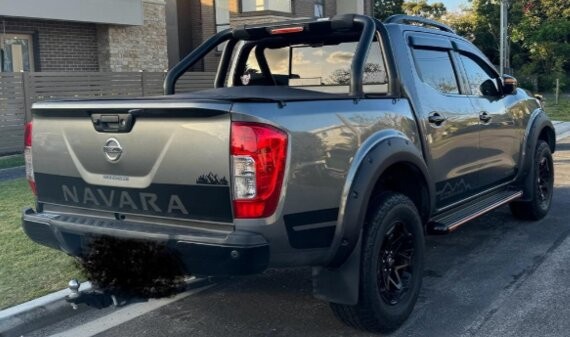 Nissan Navara image 2