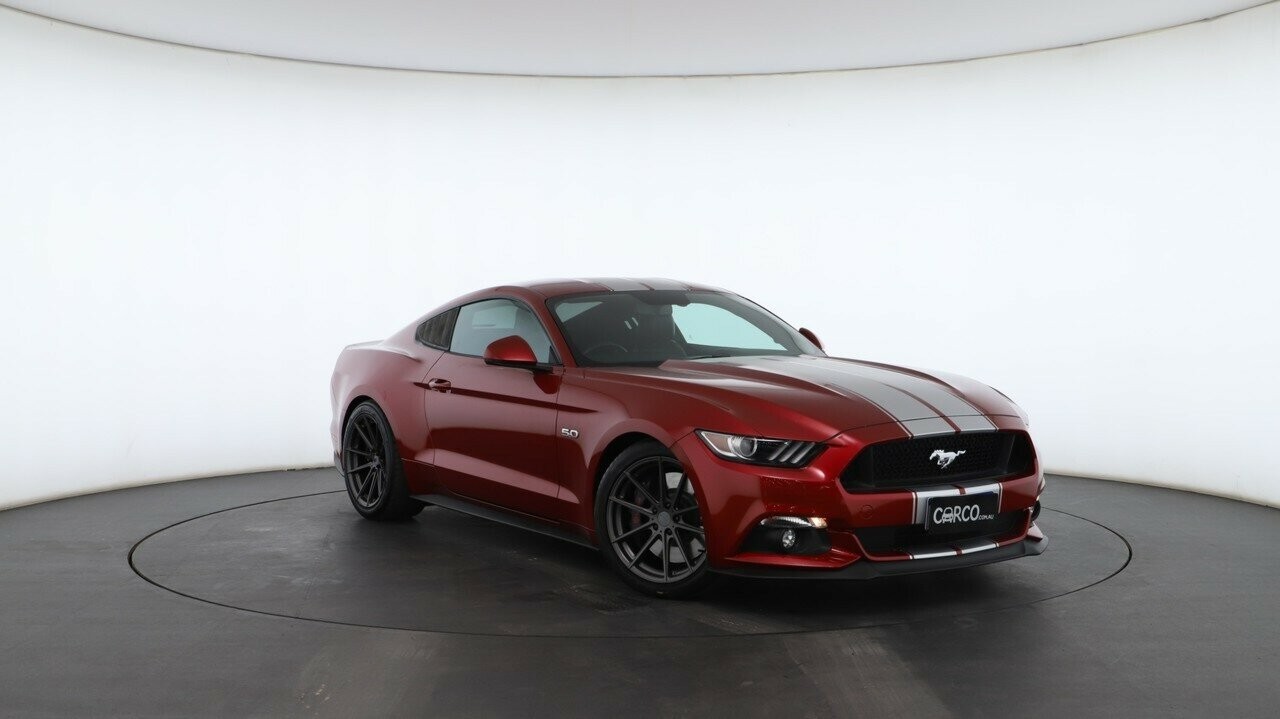 Ford Mustang image 1