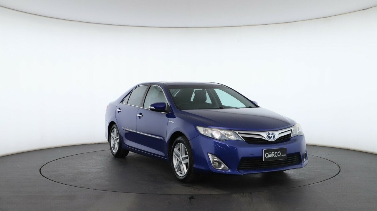 Toyota Camry image 4