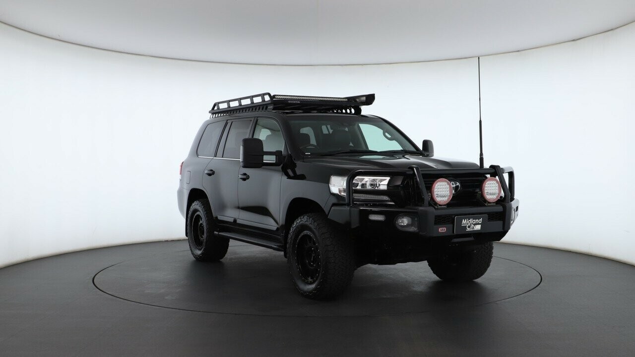 Toyota Landcruiser image 4