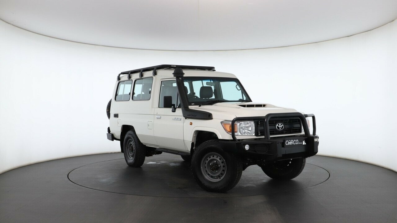 Toyota Landcruiser image 1