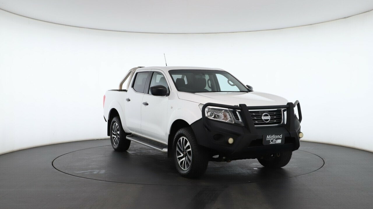 Nissan Navara image 3