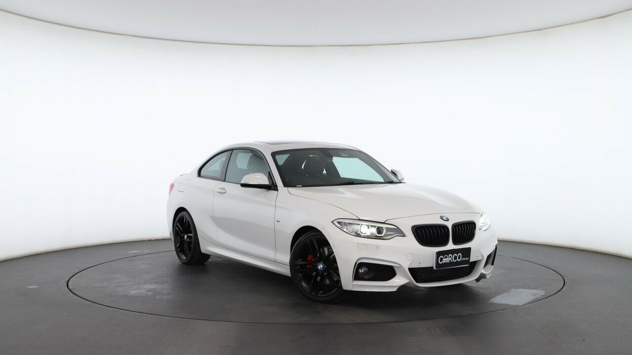 BMW 2 Series image 1