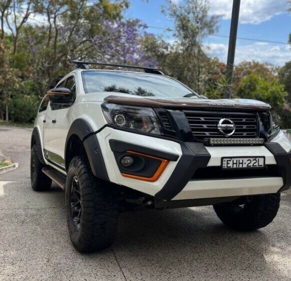 Nissan Navara image 1