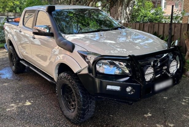 Mazda Bt-50 image 1