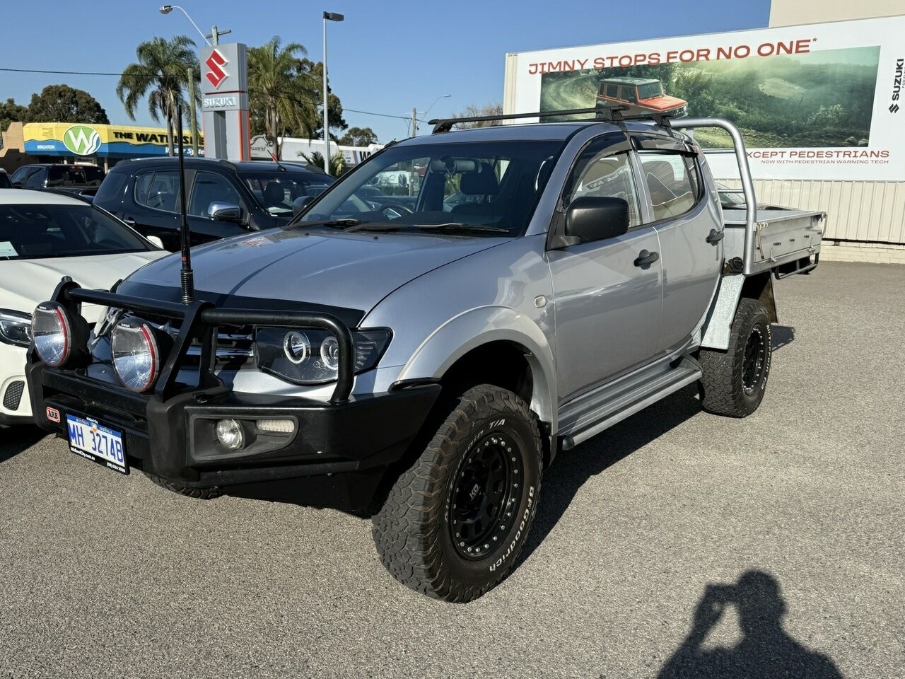 Mitsubishi Triton image 1