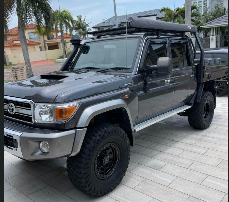 Toyota Landcruiser image 1