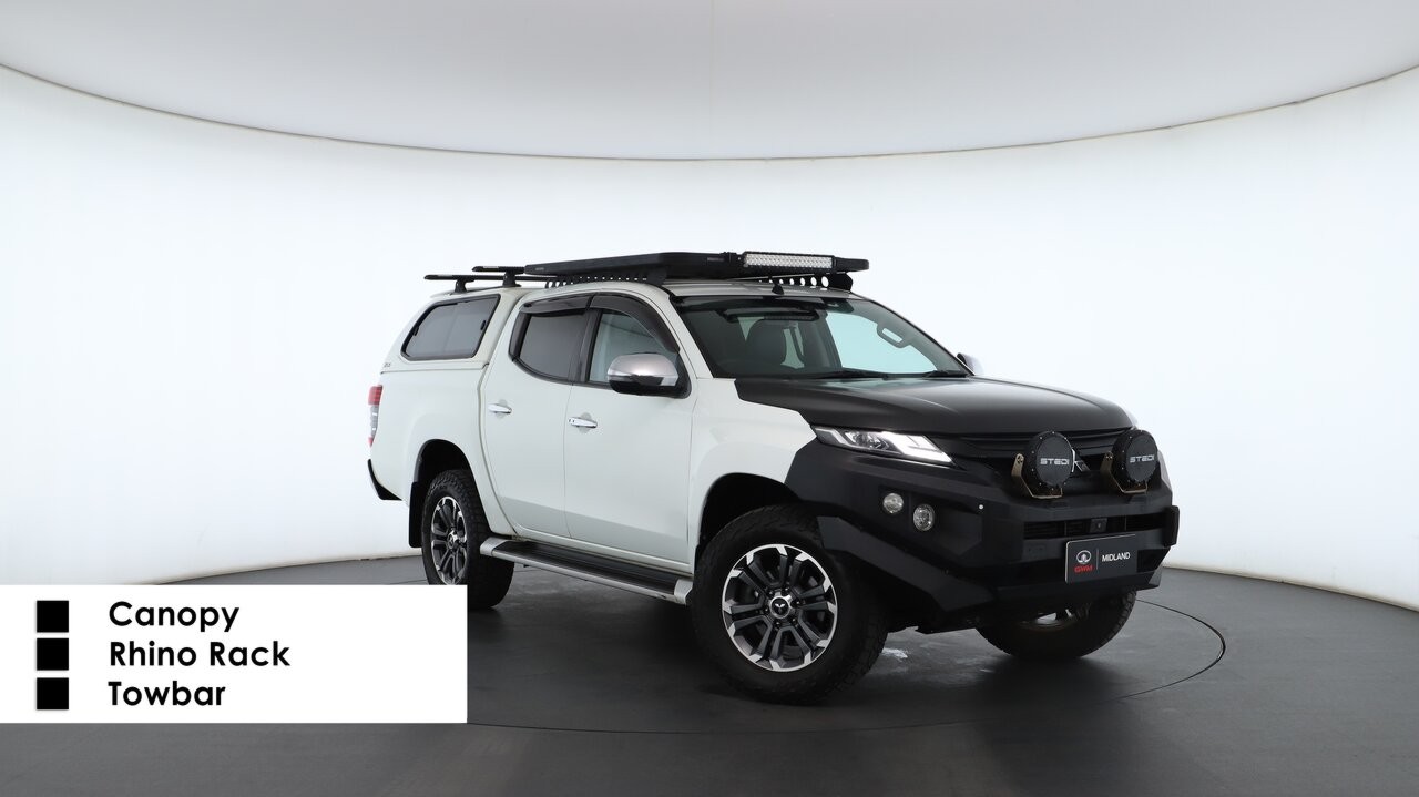 Mitsubishi Triton image 1