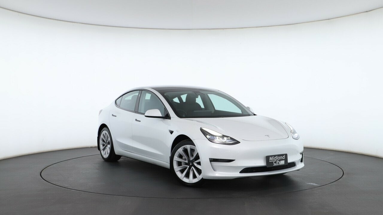 Tesla Model 3 image 1