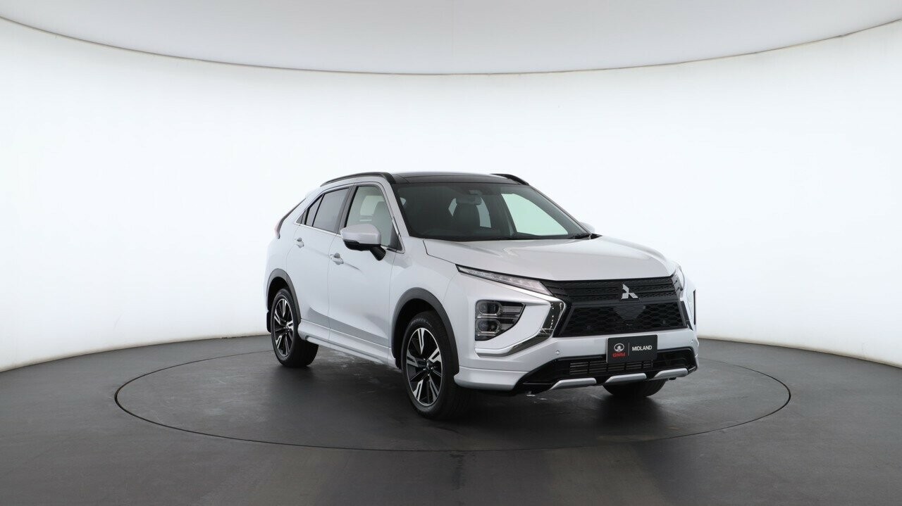 Mitsubishi Eclipse Cross image 4