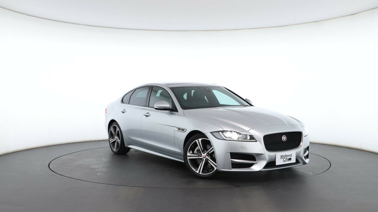 Jaguar Xf image 2