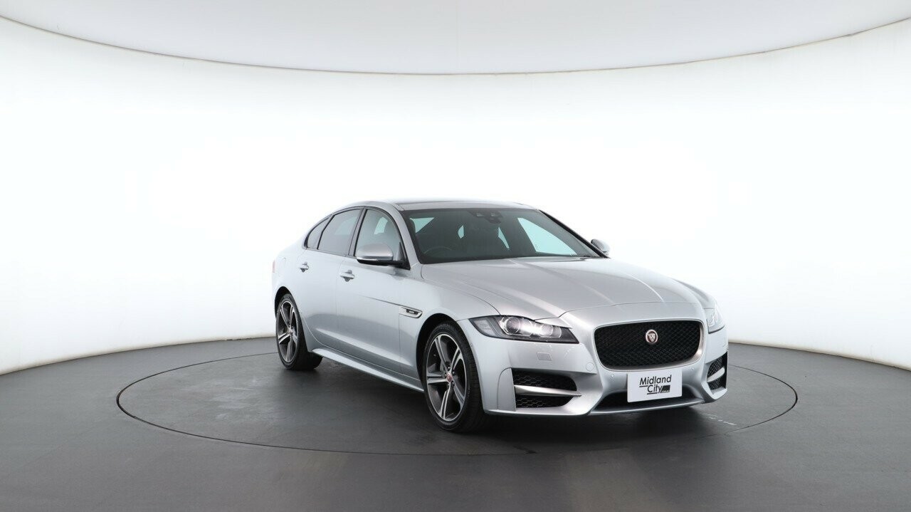 Jaguar Xf image 4