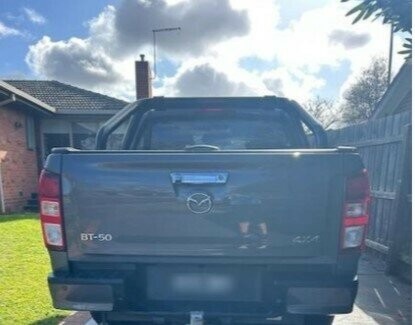 Mazda Bt-50 image 2