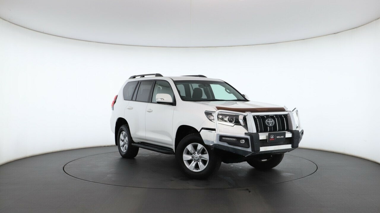 Toyota Landcruiser Prado image 1