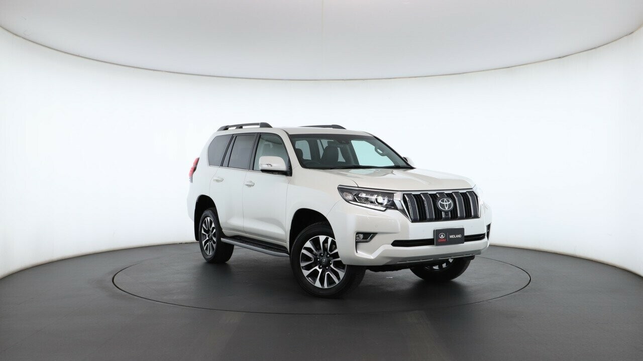 Toyota Landcruiser Prado image 1