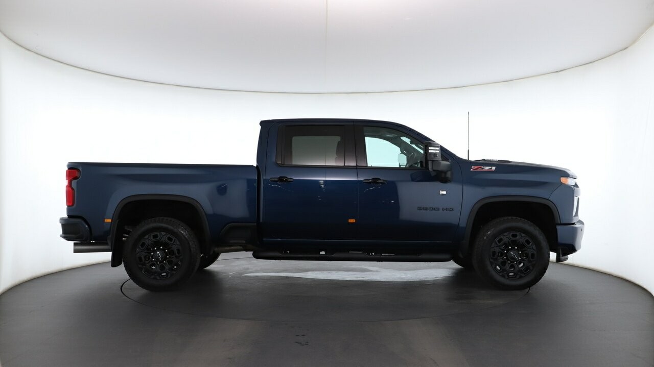 Chevrolet Silverado Hd image 2