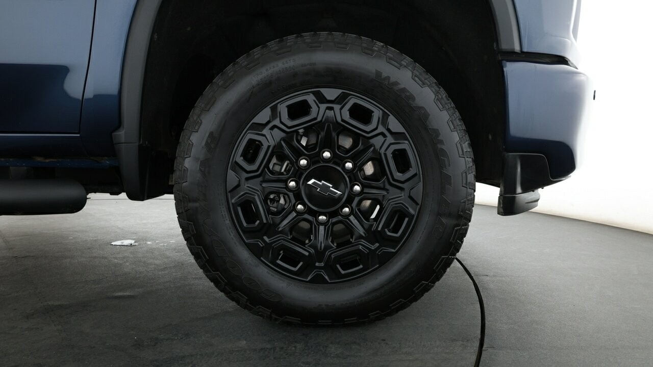 Chevrolet Silverado Hd image 3