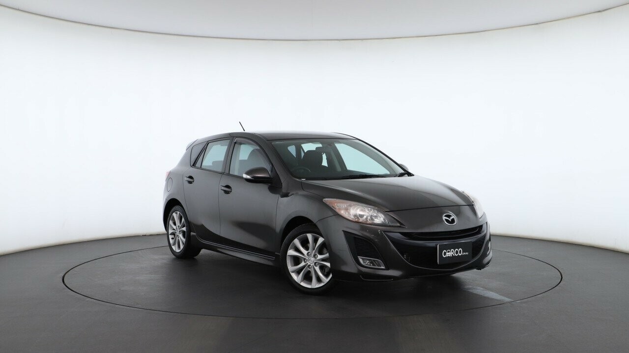 Mazda 3 image 1