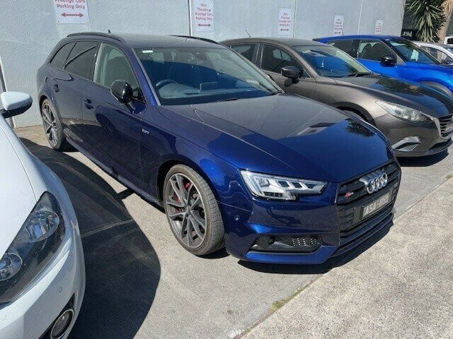 Audi S4 image 1