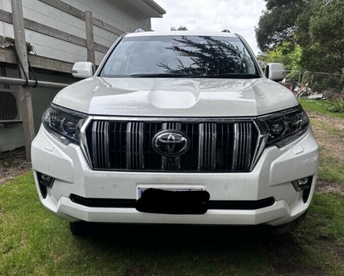 Toyota Landcruiser Prado image 1