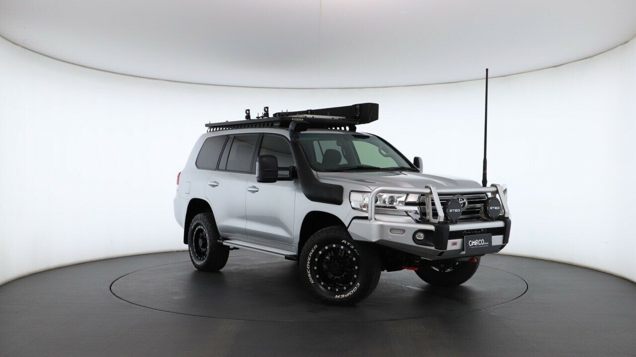 Toyota Landcruiser image 1