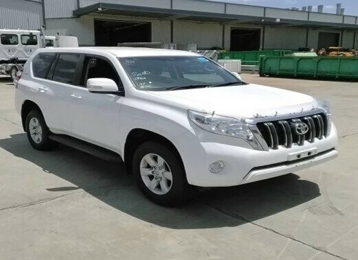 Toyota Landcruiser Prado image 1