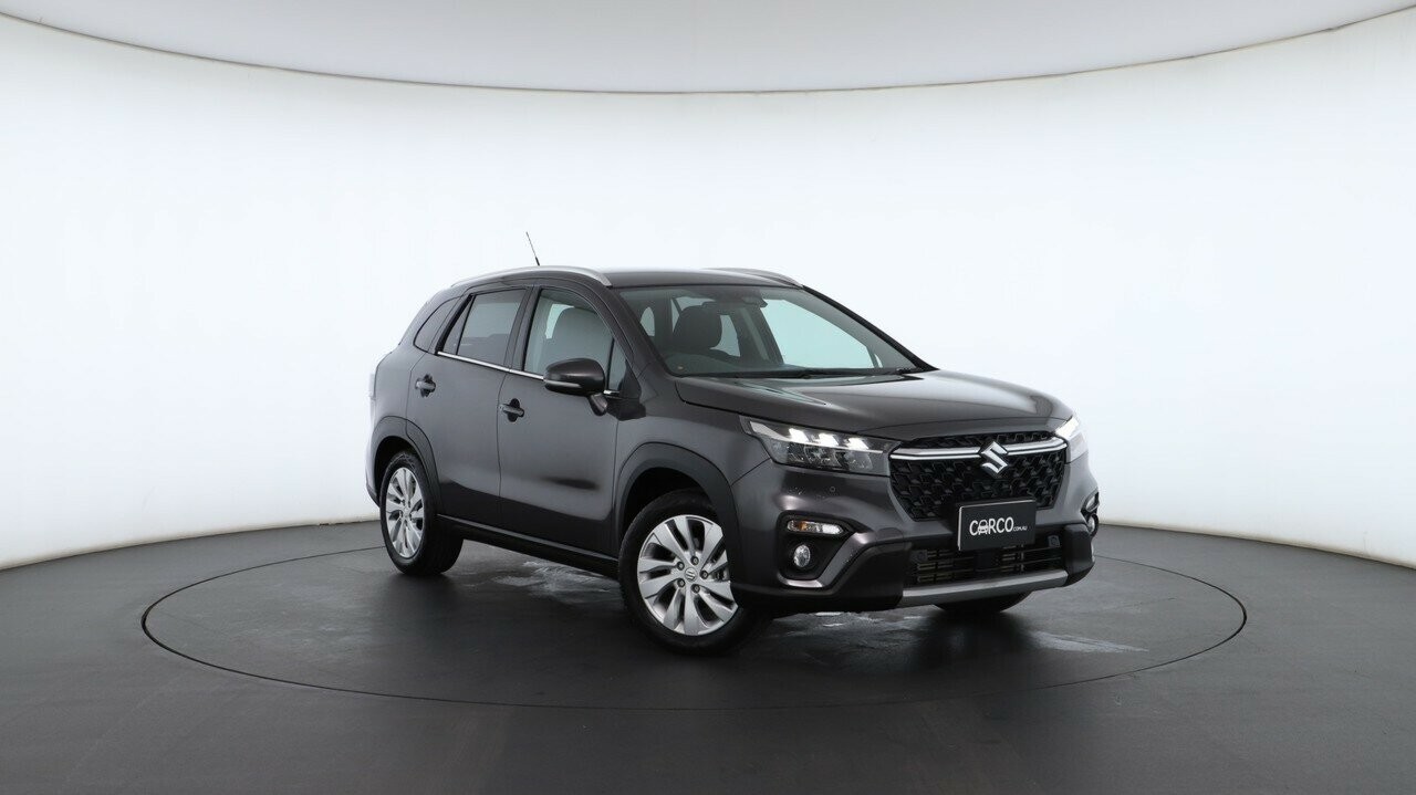 Suzuki S-cross image 1