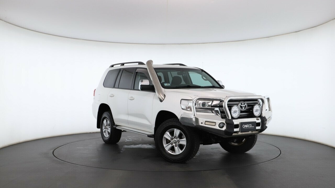 Toyota Landcruiser image 1