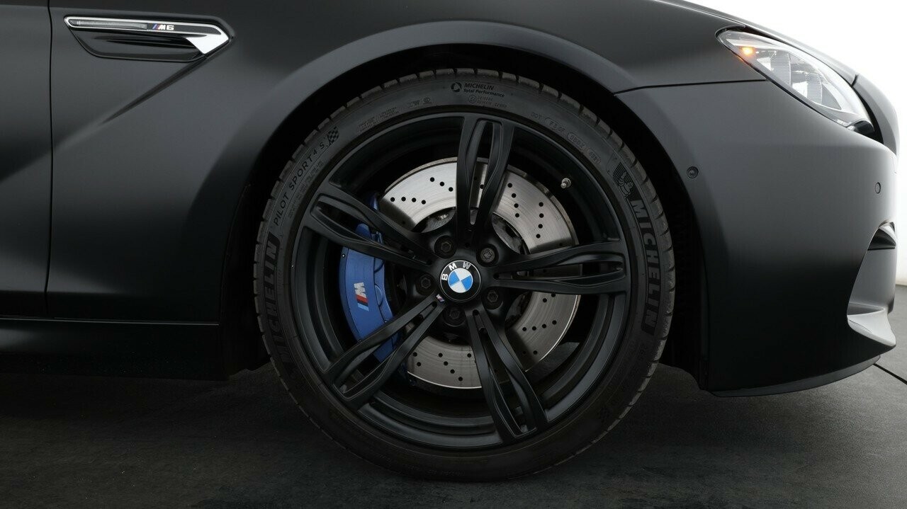 BMW M6 image 4