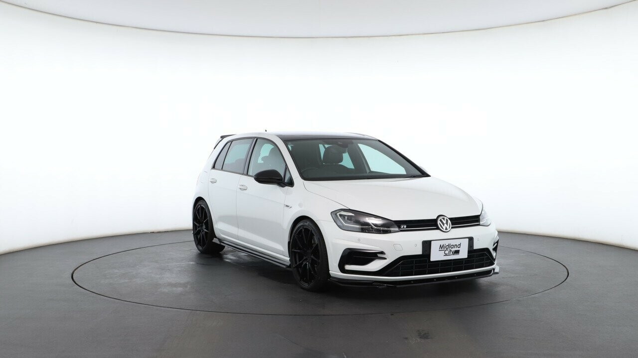 Volkswagen Golf image 4