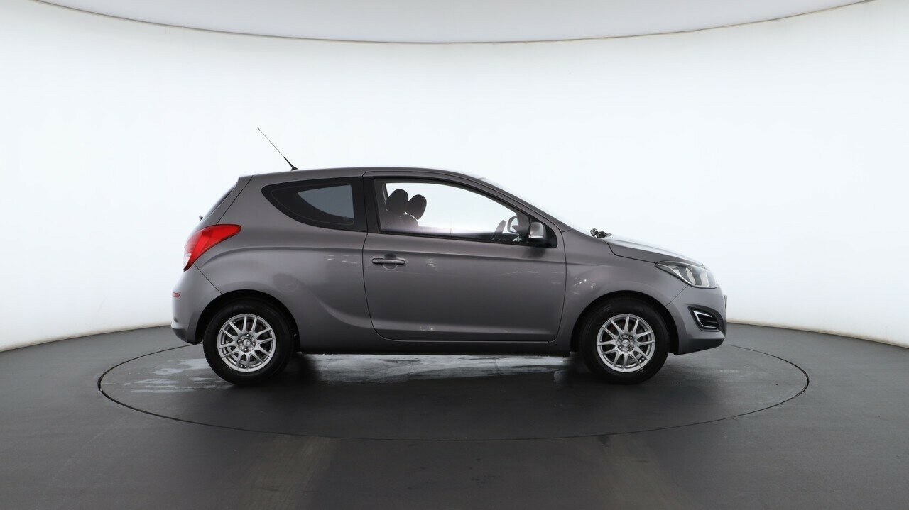 Hyundai I20 image 3