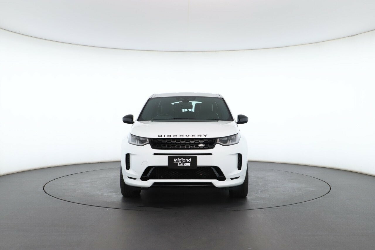 Land Rover Discovery Sport image 4