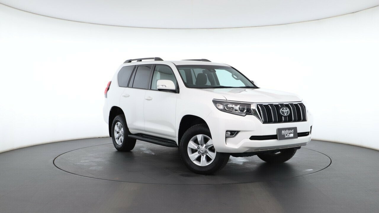 Toyota Landcruiser Prado image 1