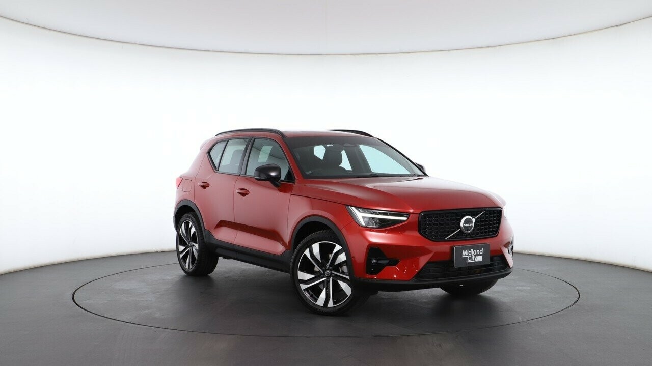 Volvo Xc40 image 1