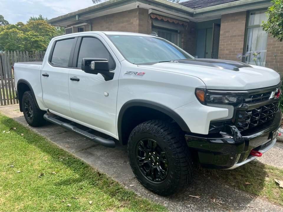 Chevrolet Silverado image 1