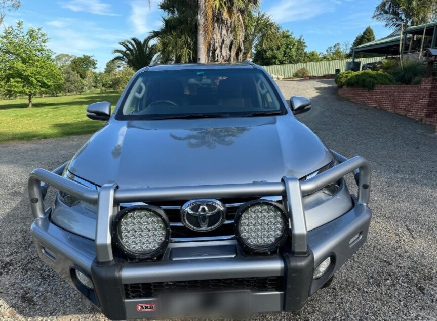 Toyota Fortuner image 2