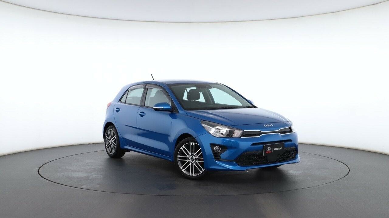 Kia Rio image 1