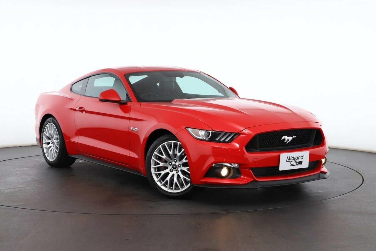 Ford Mustang image 1