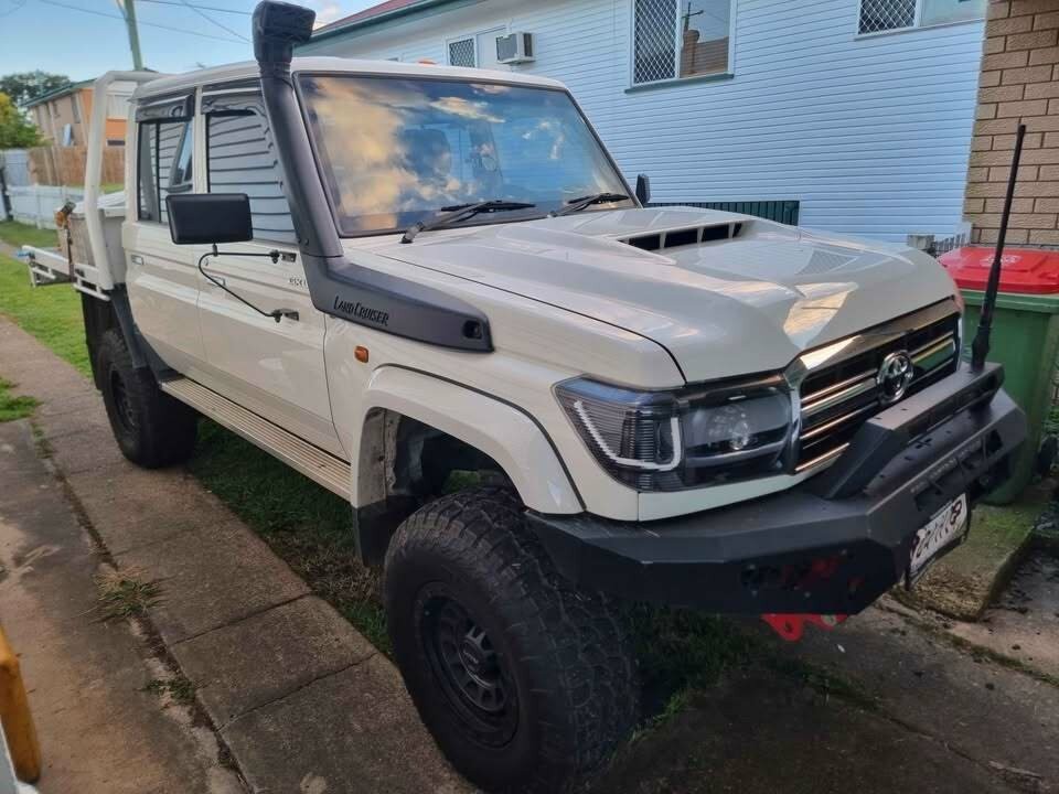 Toyota Landcruiser image 1