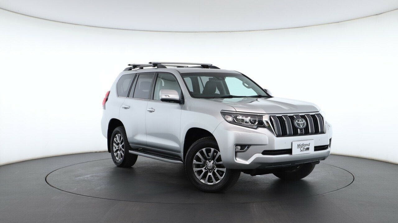 Toyota Landcruiser Prado image 2