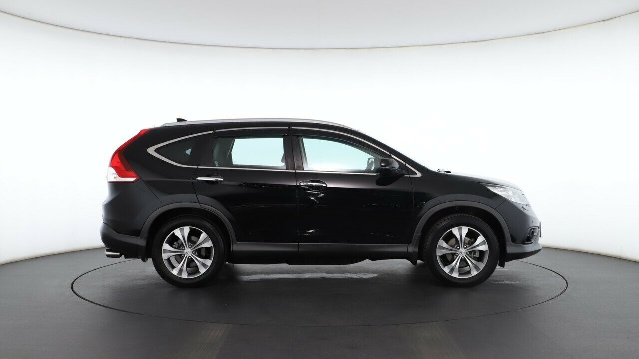 Honda Cr-v image 2