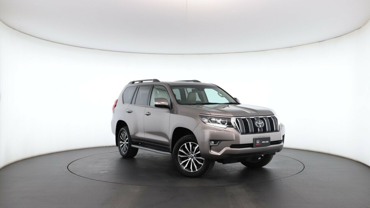 Toyota Landcruiser Prado image 1