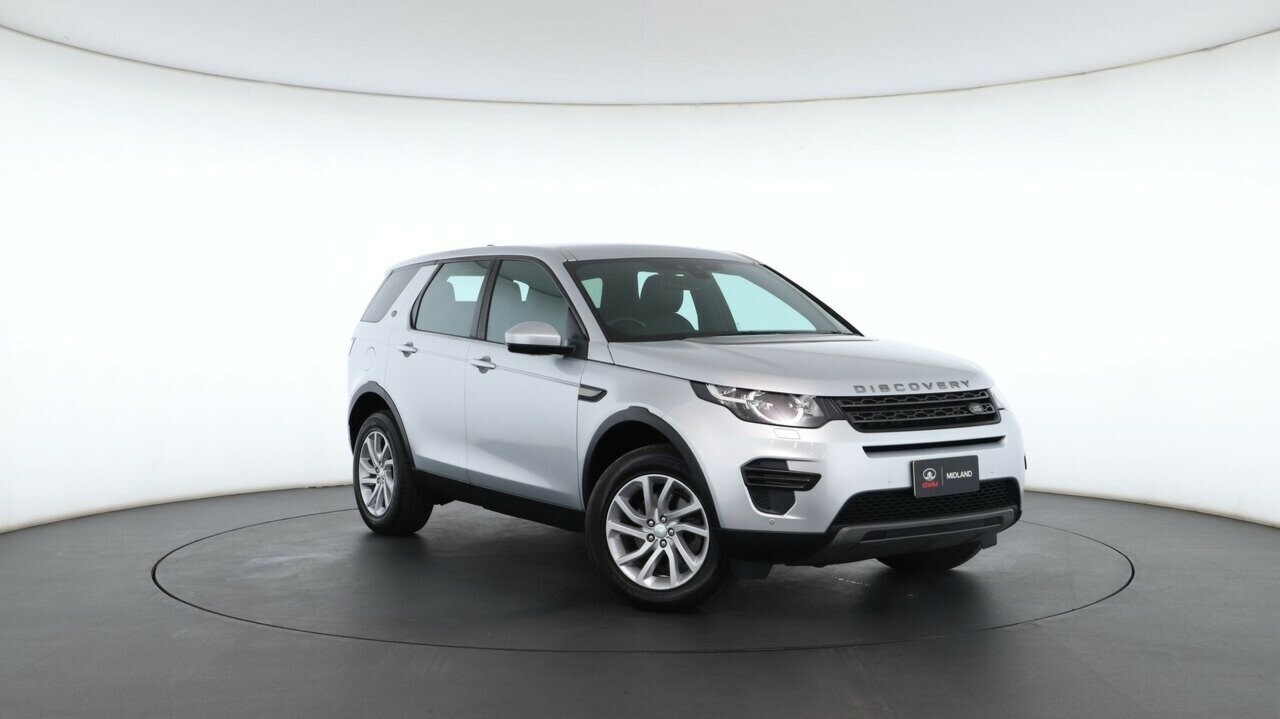 Land Rover Discovery Sport image 1