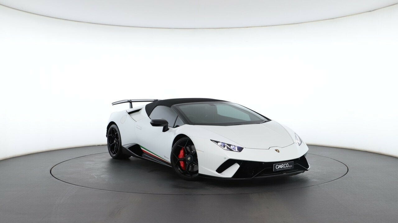 Lamborghini Huracan image 2